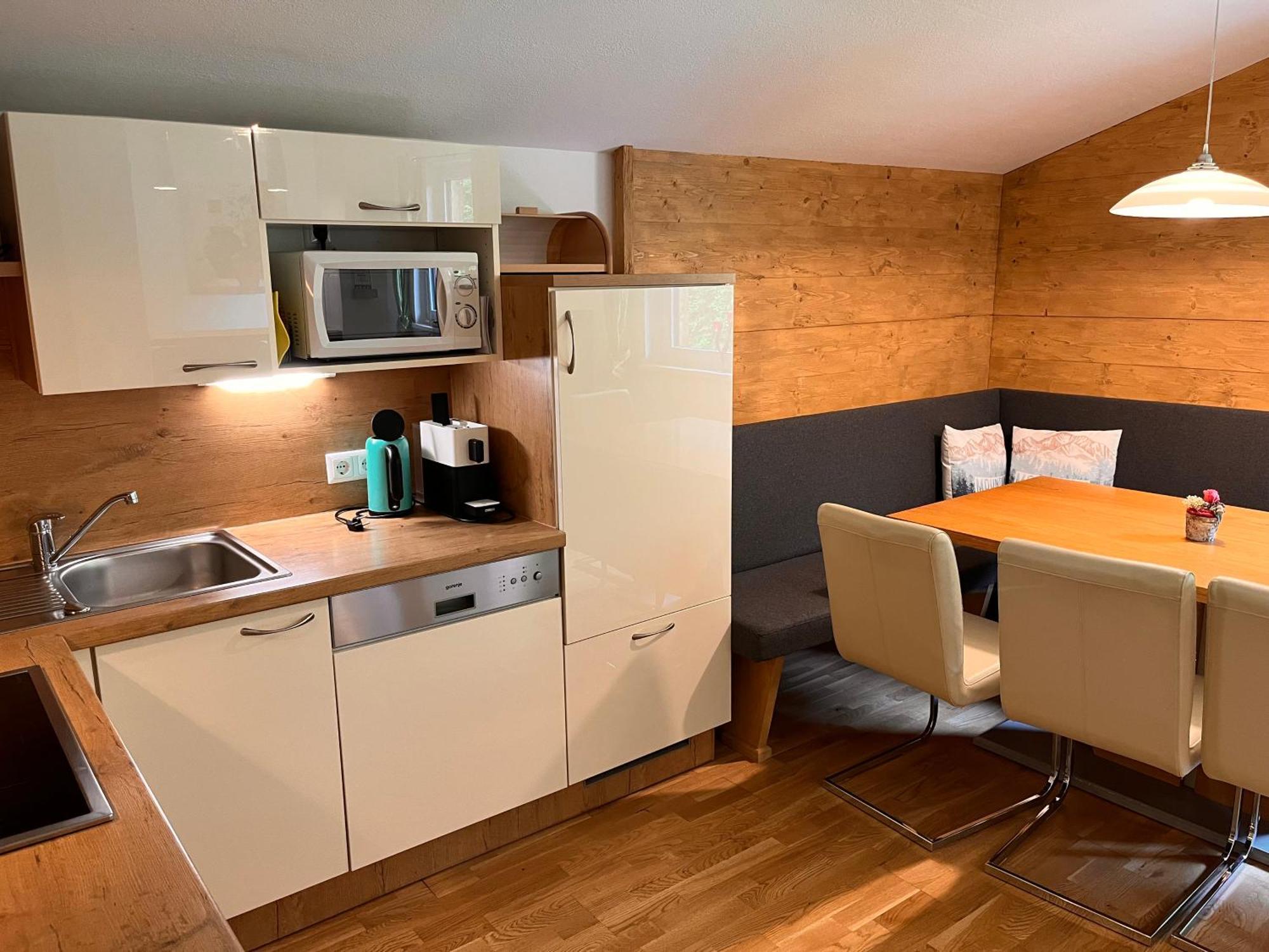 Montanara Apartment & Zimmer 람자우 암 다흐스타인 외부 사진